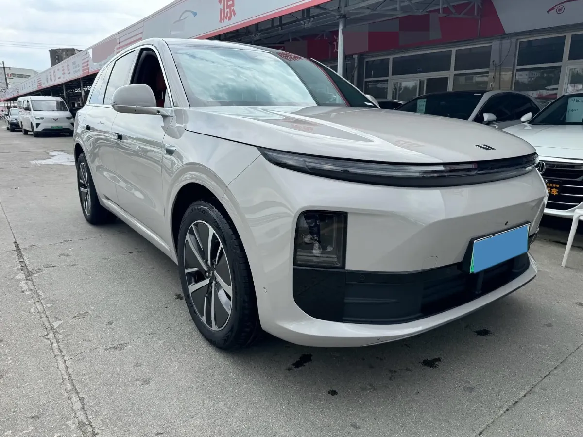 2024 Li L6 Range Extended 154HP L4 REEV 36.8KWH,autocango,china used car exporter,china ev exporter,chinese used car exporter,chinese used ev exporter