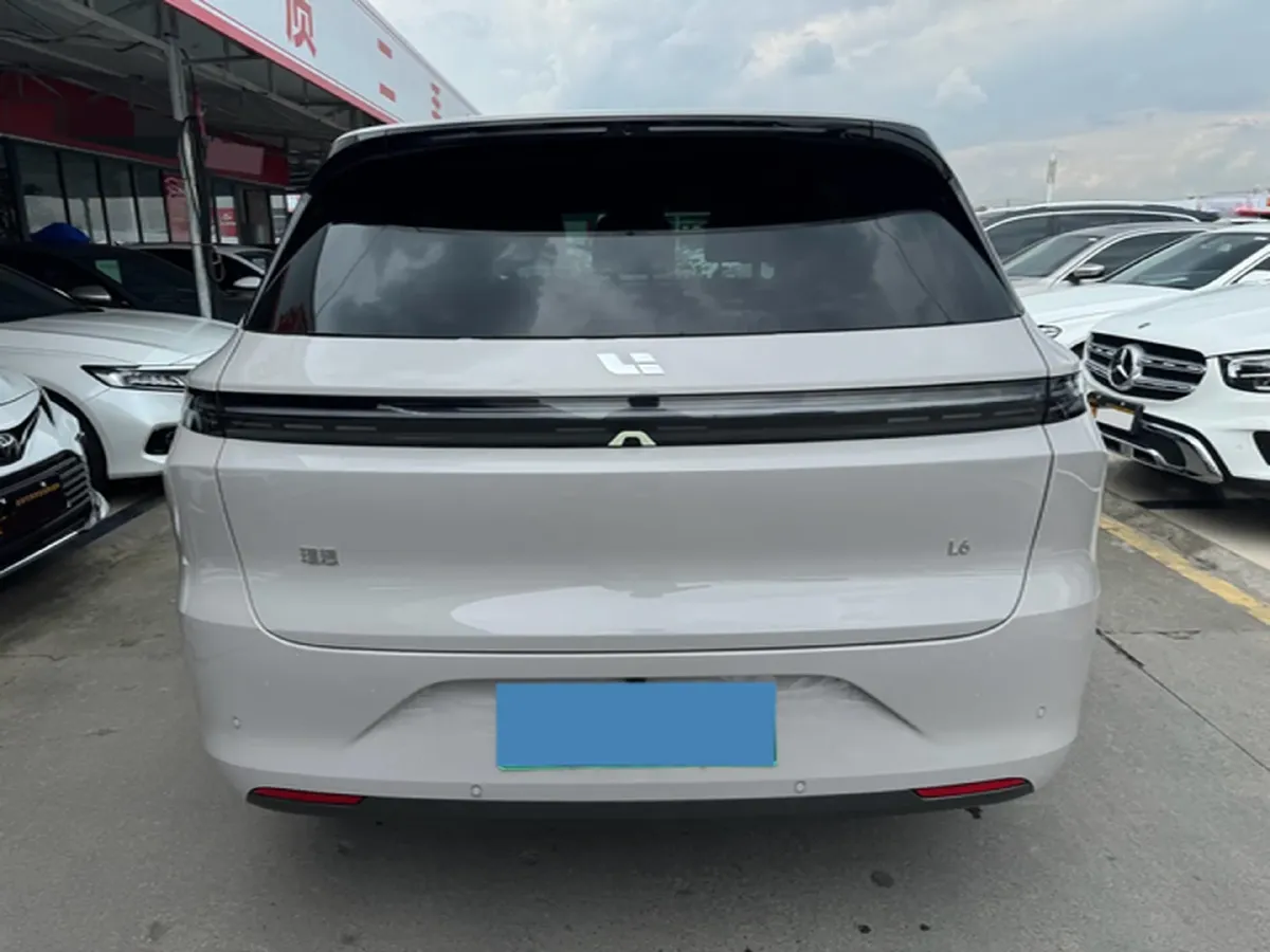 2024 Li L6 Range Extended 154HP L4 REEV 36.8KWH,autocango,china used car exporter,china ev exporter,chinese used car exporter,chinese used ev exporter