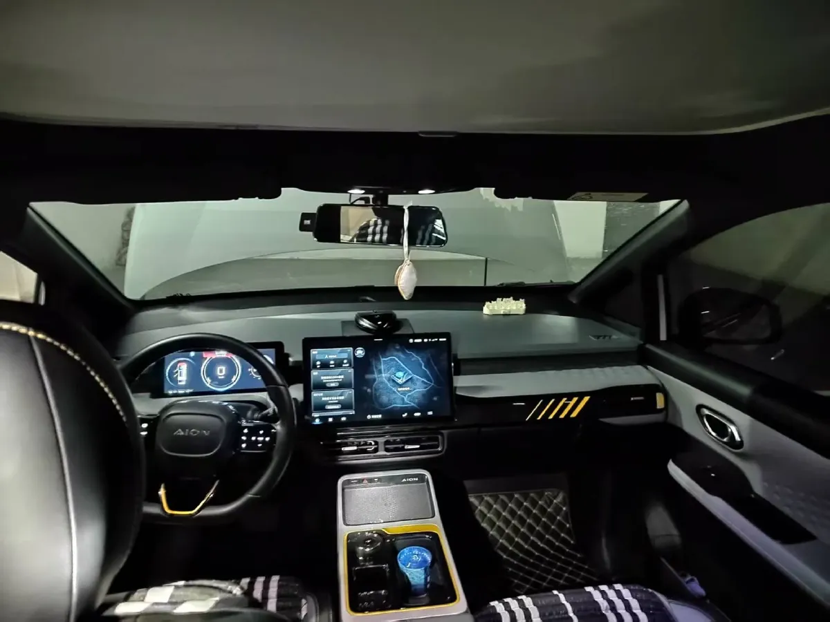 2022 Geely Okavango 1.8T 184HP L4 7DCT,autocango,china used car exporter,china ev exporter,chinese used car exporter,chinese used ev exporter