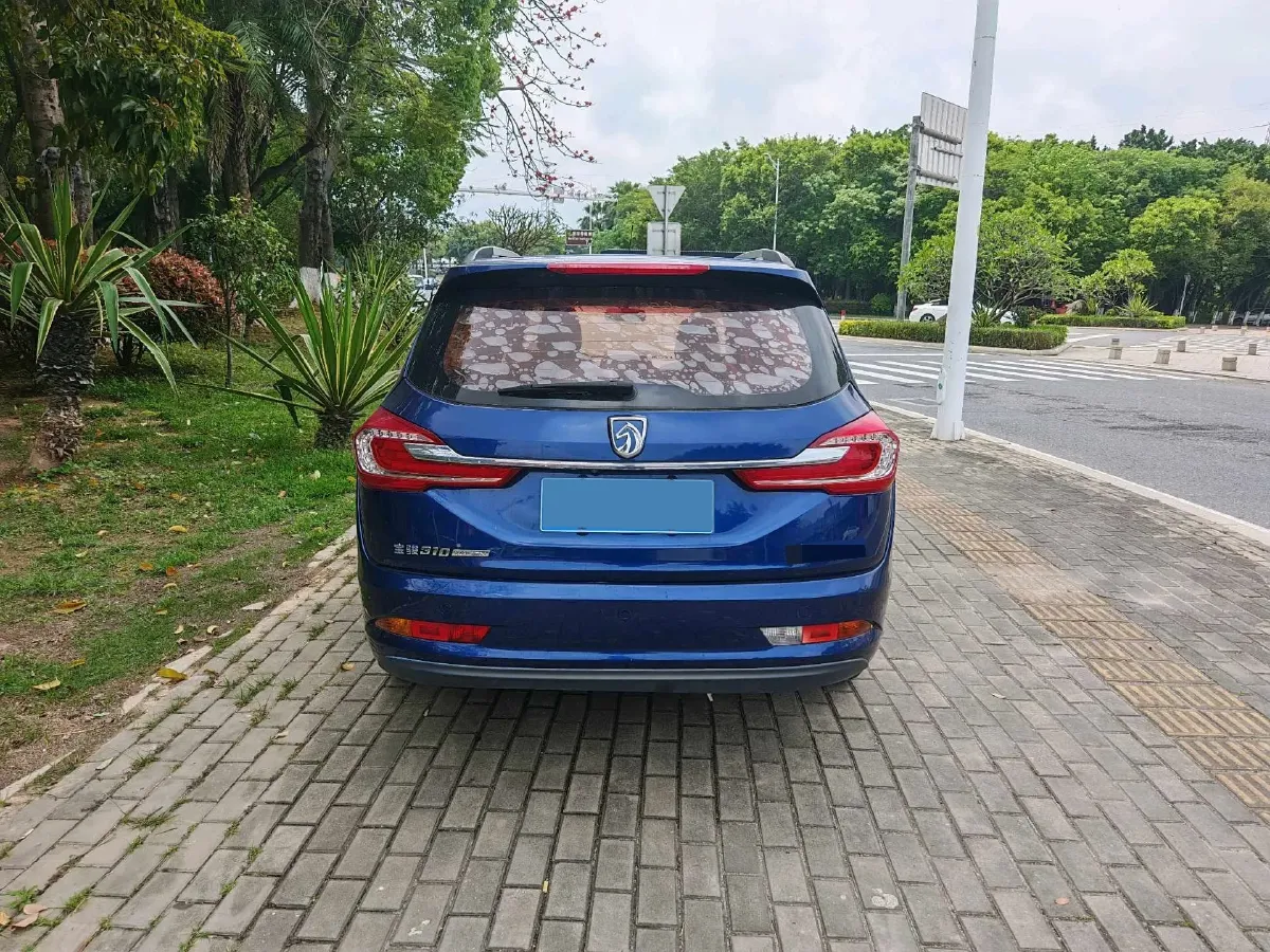 2017 BaoJun 310W 1.5L 112HP L4 6MT,autocango,china used car exporter,china ev exporter,chinese used car exporter,chinese used ev exporter