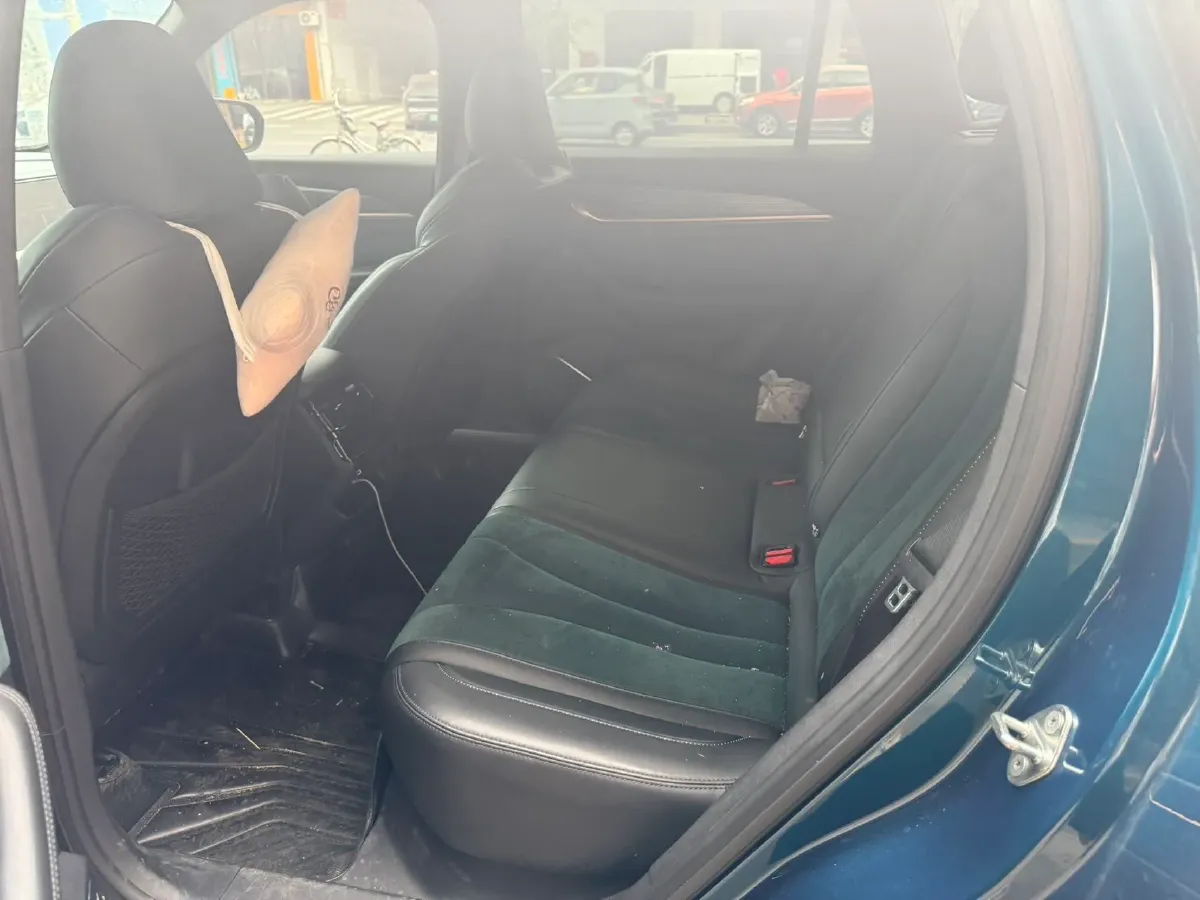 2021 Geely Monjaro 2.0T 218HP L4 7DCT,autocango,china used car exporter,china ev exporter,chinese used car exporter,chinese used ev exporter