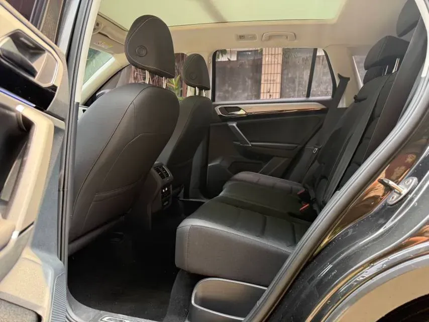 2021 Volkswagen Tayron 2.0T 186HP L4 7DCT,autocango,china used car exporter,china ev exporter,chinese used car exporter,chinese used ev exporter