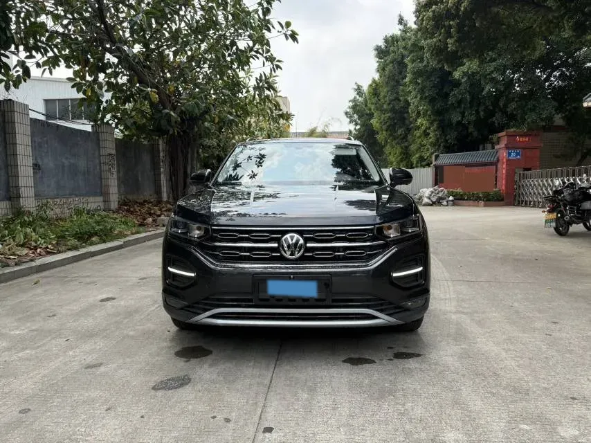2021 Volkswagen Tayron 2.0T 186HP L4 7DCT,autocango,china used car exporter,china ev exporter,chinese used car exporter,chinese used ev exporter