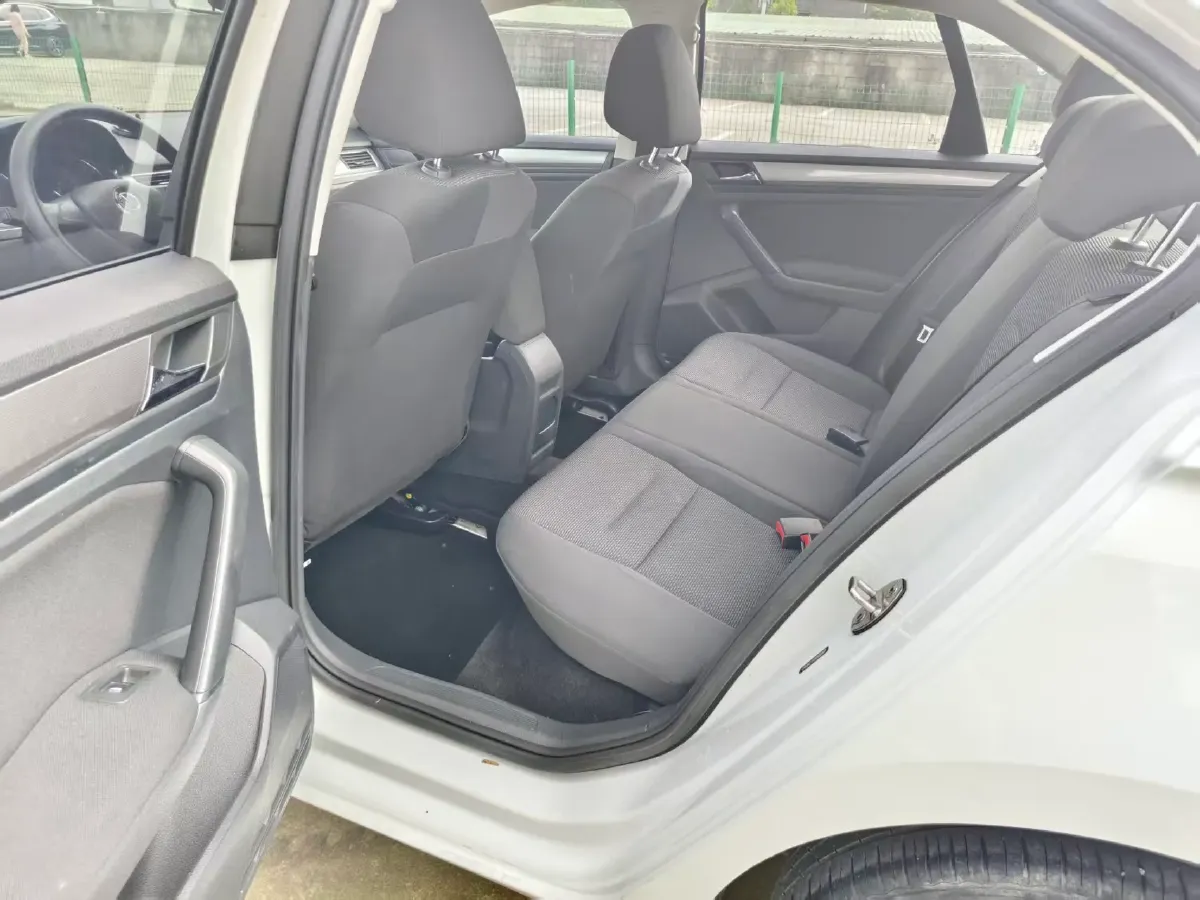 2019 Volkswagen Bora 1.5L 110HP L4 6AT,autocango,china used car exporter,china ev exporter,chinese used car exporter,chinese used ev exporter