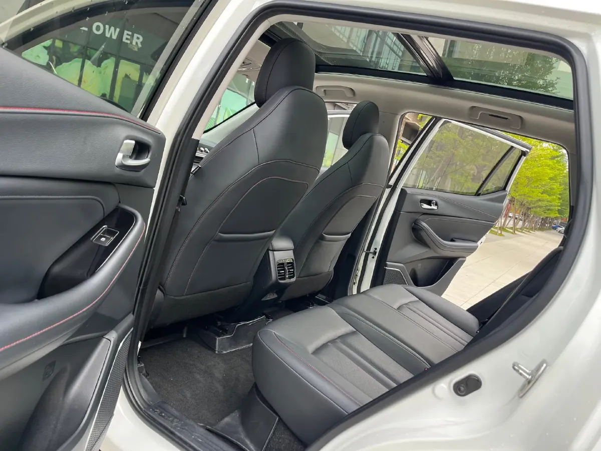 2020 GAC Trumpchi GS4 1.5T 169HP L4 6AT,autocango,china used car exporter,china ev exporter,chinese used car exporter,chinese used ev exporter