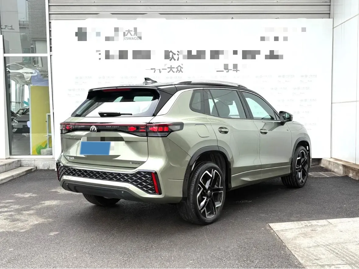 2025 Volkswagen Tayron 2.0T 220HP L4 7DCT,autocango,china used car exporter,china ev exporter,chinese used car exporter,chinese used ev exporter