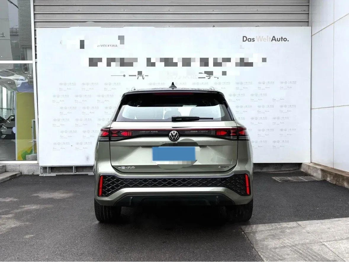 2025 Volkswagen Tayron 2.0T 220HP L4 7DCT,autocango,china used car exporter,china ev exporter,chinese used car exporter,chinese used ev exporter