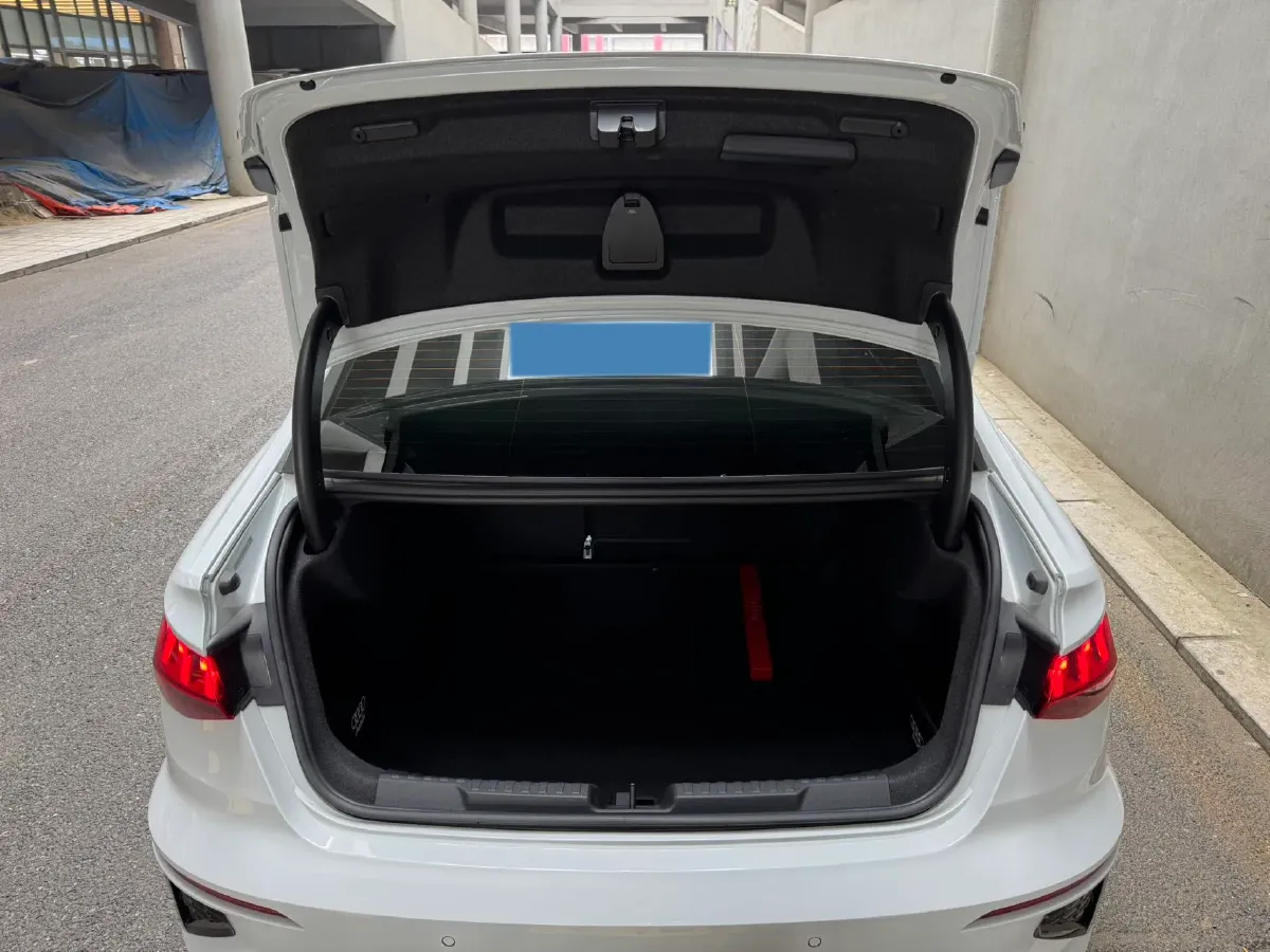 2022 Audi A3 1.4T 150HP L4 7DCT,autocango,china used car exporter,china ev exporter,chinese used car exporter,chinese used ev exporter