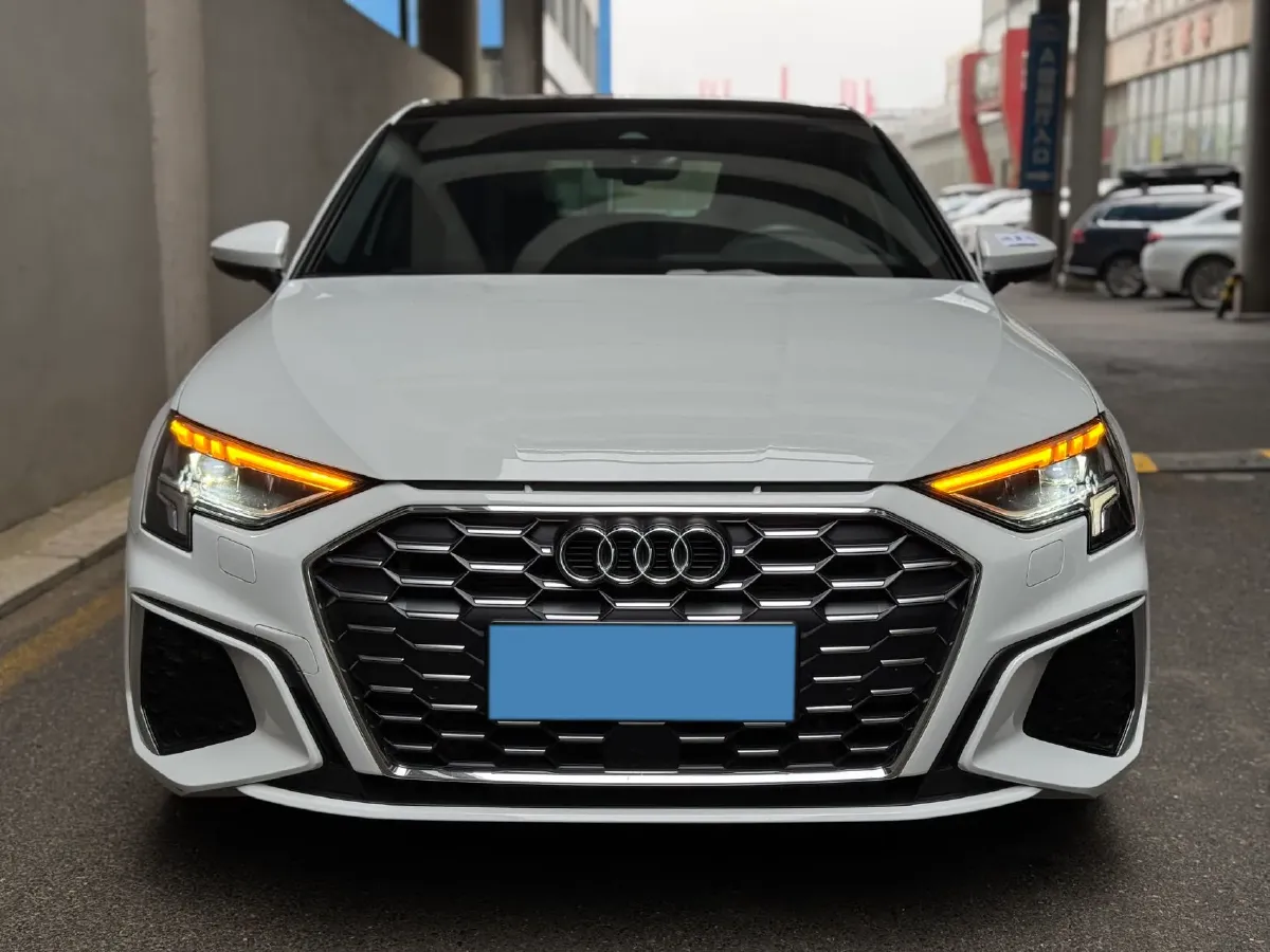 2022 Audi A3 1.4T 150HP L4 7DCT,autocango,china used car exporter,china ev exporter,chinese used car exporter,chinese used ev exporter