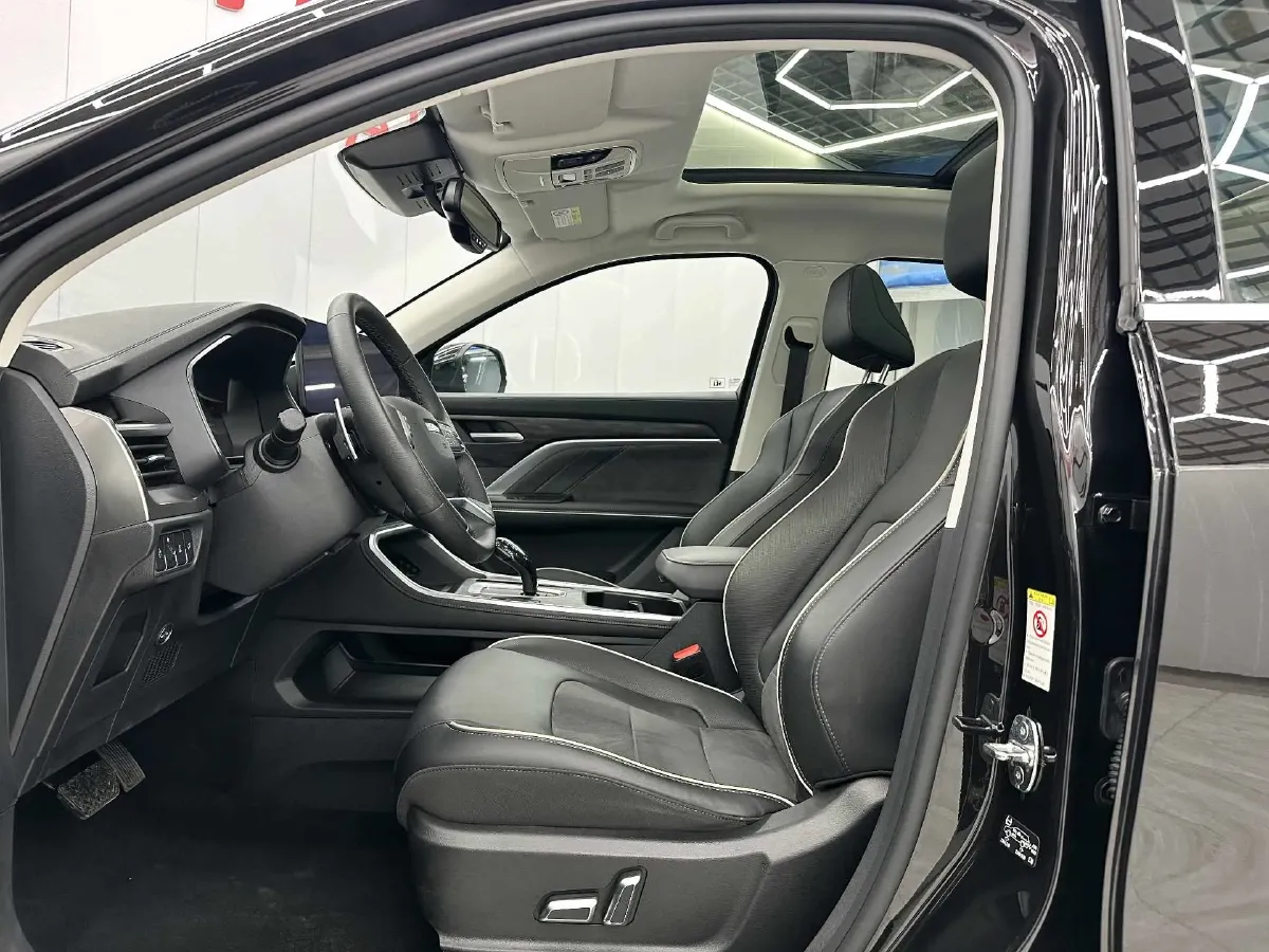 2021 Haval H6 1.5T 150HP L4 7DCT,autocango,china used car exporter,china ev exporter,chinese used car exporter,chinese used ev exporter