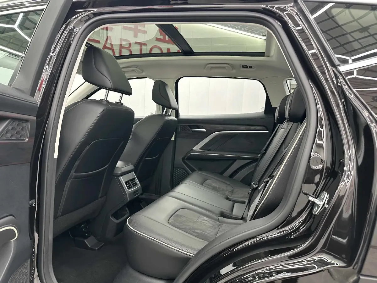 2021 Haval H6 1.5T 150HP L4 7DCT,autocango,china used car exporter,china ev exporter,chinese used car exporter,chinese used ev exporter