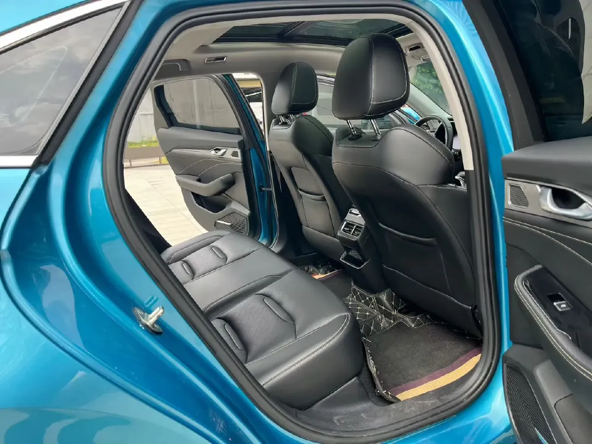 2021 Geely Preface 2.0T 190HP L4 7DCT,autocango,china used car exporter,china ev exporter,chinese used car exporter,chinese used ev exporter