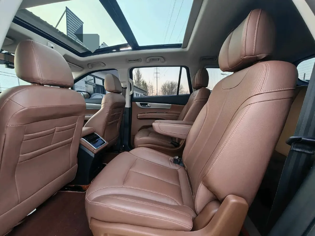 2020 HaiMa 7X 1.6T 195HP L4 6AT,autocango,china used car exporter,china ev exporter,chinese used car exporter,chinese used ev exporter