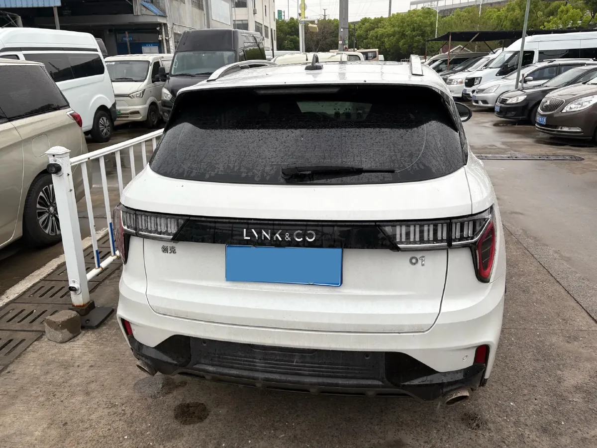 2021 LYNK&CO 01 2.0T 218HP L4 8AT,autocango,china used car exporter,china ev exporter,chinese used car exporter,chinese used ev exporter