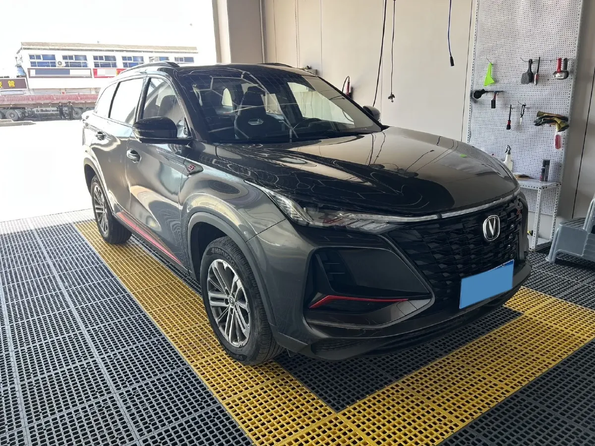 2022 ChangAn CS75 Plus 1.5T 178HP L4 6AT,autocango,china used car exporter,china ev exporter,chinese used car exporter,chinese used ev exporter