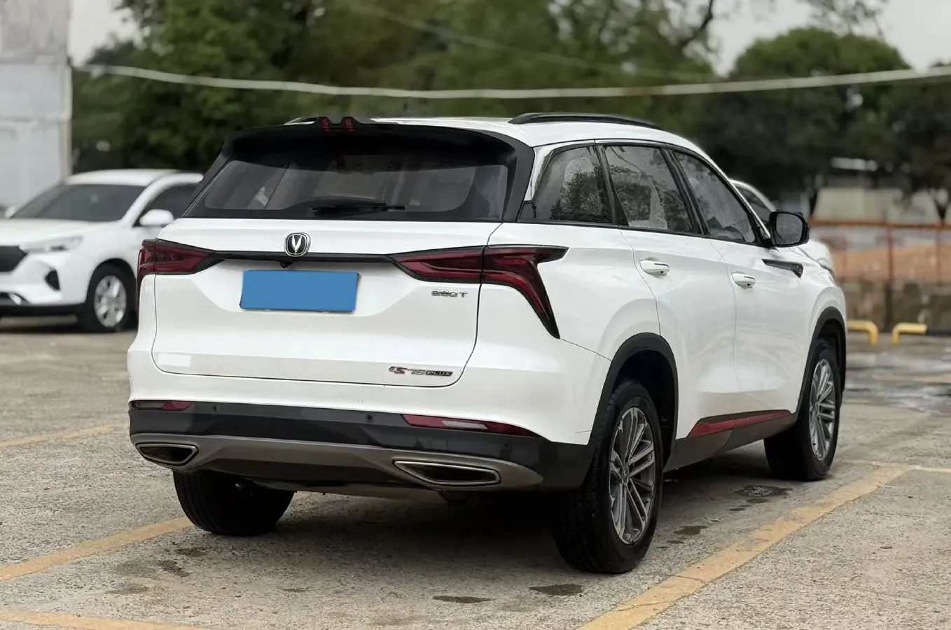 2022 ChangAn CS75 Plus 1.5T 178HP L4 6AT,autocango,china used car exporter,china ev exporter,chinese used car exporter,chinese used ev exporter