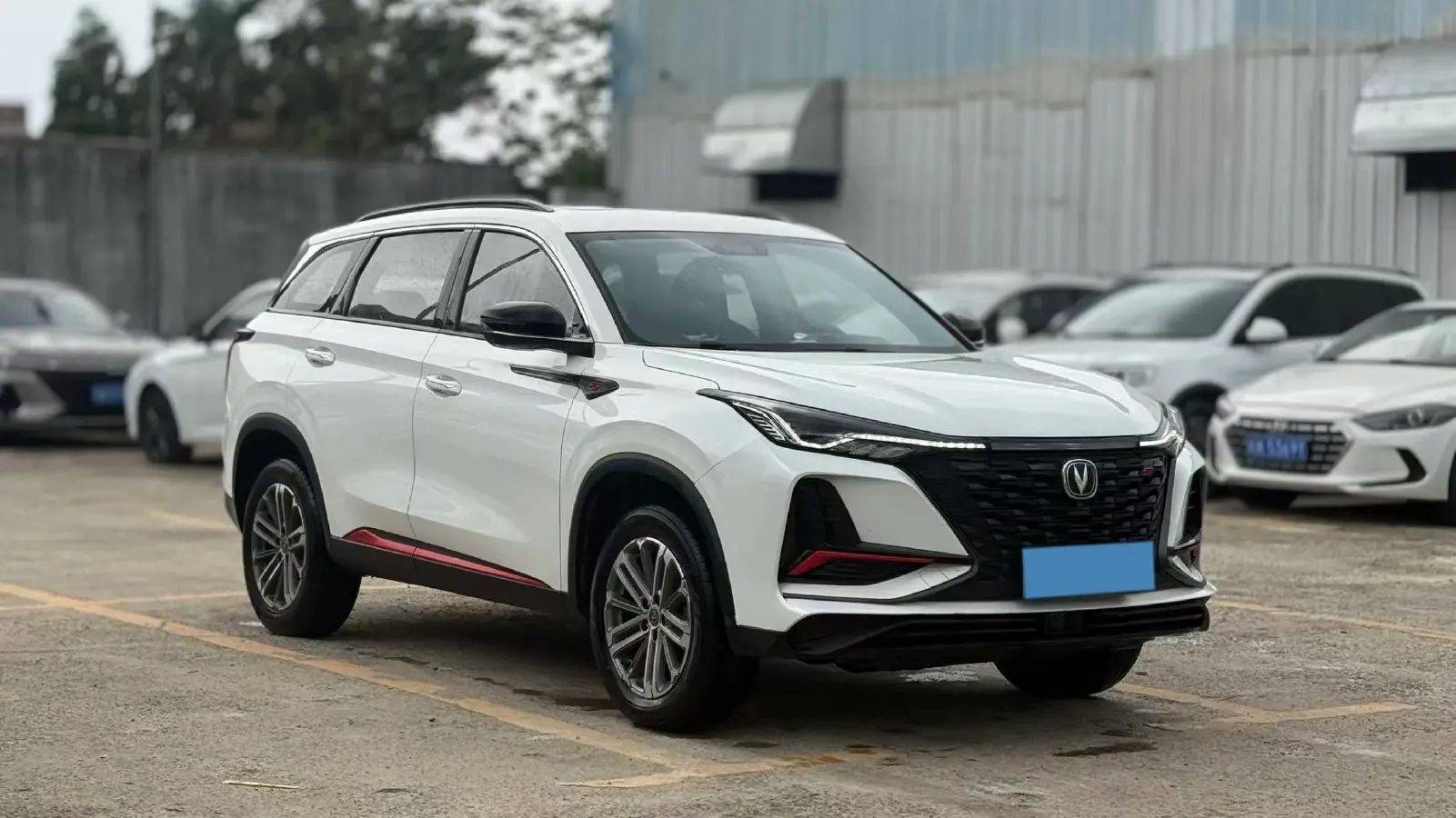 2022 ChangAn CS75 Plus 1.5T 178HP L4 6AT,autocango,china used car exporter,china ev exporter,chinese used car exporter,chinese used ev exporter