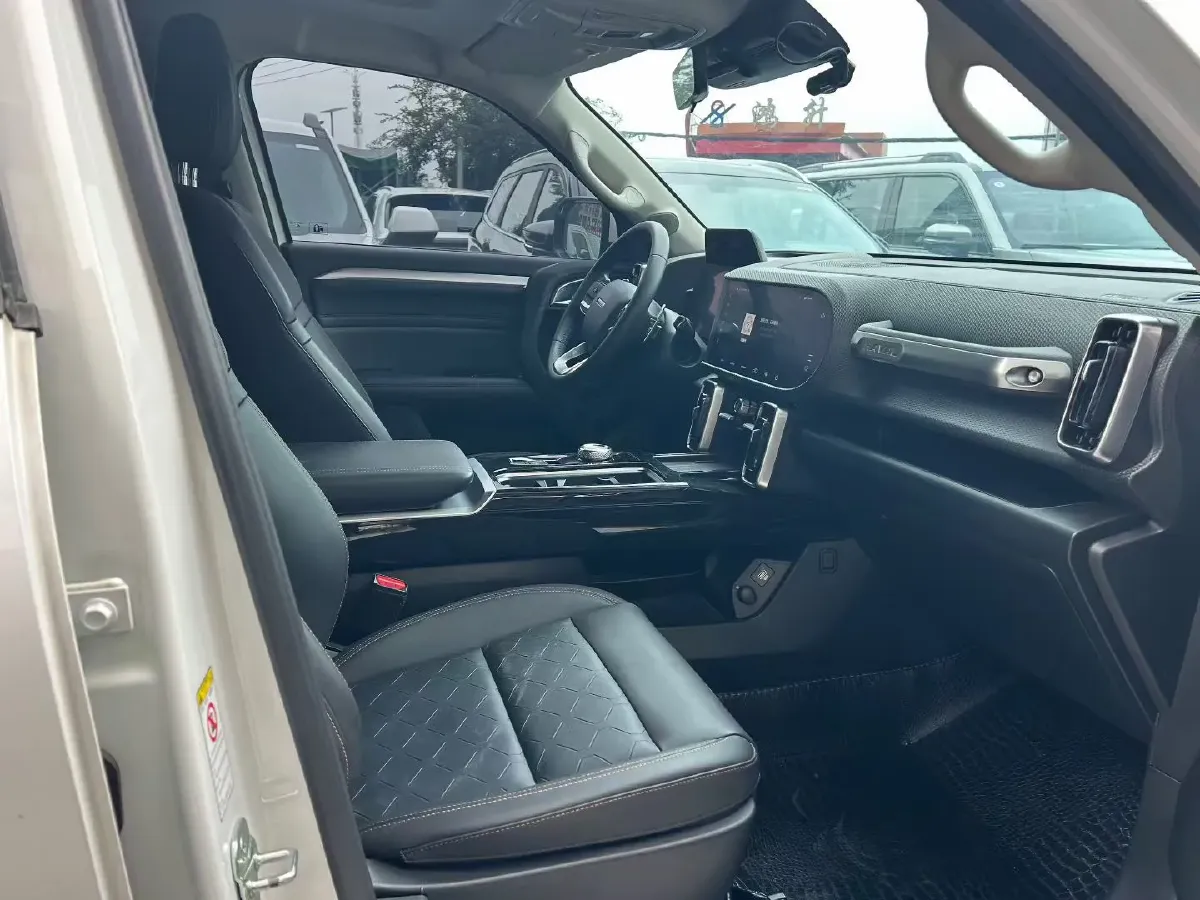 2021 Haval Dargo 1.5T 169HP L4 7DCT,autocango,china used car exporter,china ev exporter,chinese used car exporter,chinese used ev exporter