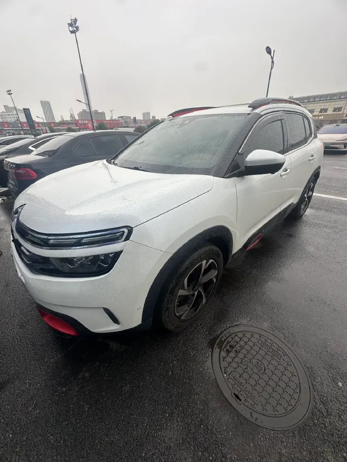 2019 Citroen C5 Aircross 1.8T 204HP L4 6AT,autocango,china used car exporter,china ev exporter,chinese used car exporter,chinese used ev exporter