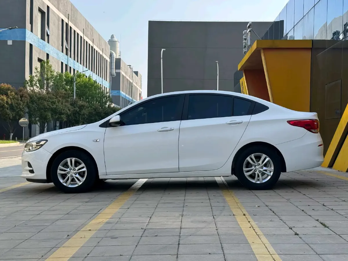 2019 Chevrolet Cavalier 1.5L 113HP L4 6AT,autocango,china used car exporter,china ev exporter,chinese used car exporter,chinese used ev exporter