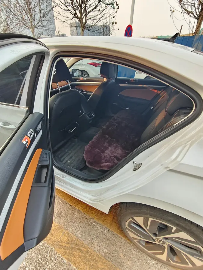 2025 Volkswagen Bora 1.2T 116HP L4 7DCT,autocango,china used car exporter,china ev exporter,chinese used car exporter,chinese used ev exporter