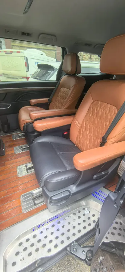 2021 GAC Trumpchi M8 2.0T 252HP L4 8AT,autocango,china used car exporter,china ev exporter,chinese used car exporter,chinese used ev exporter