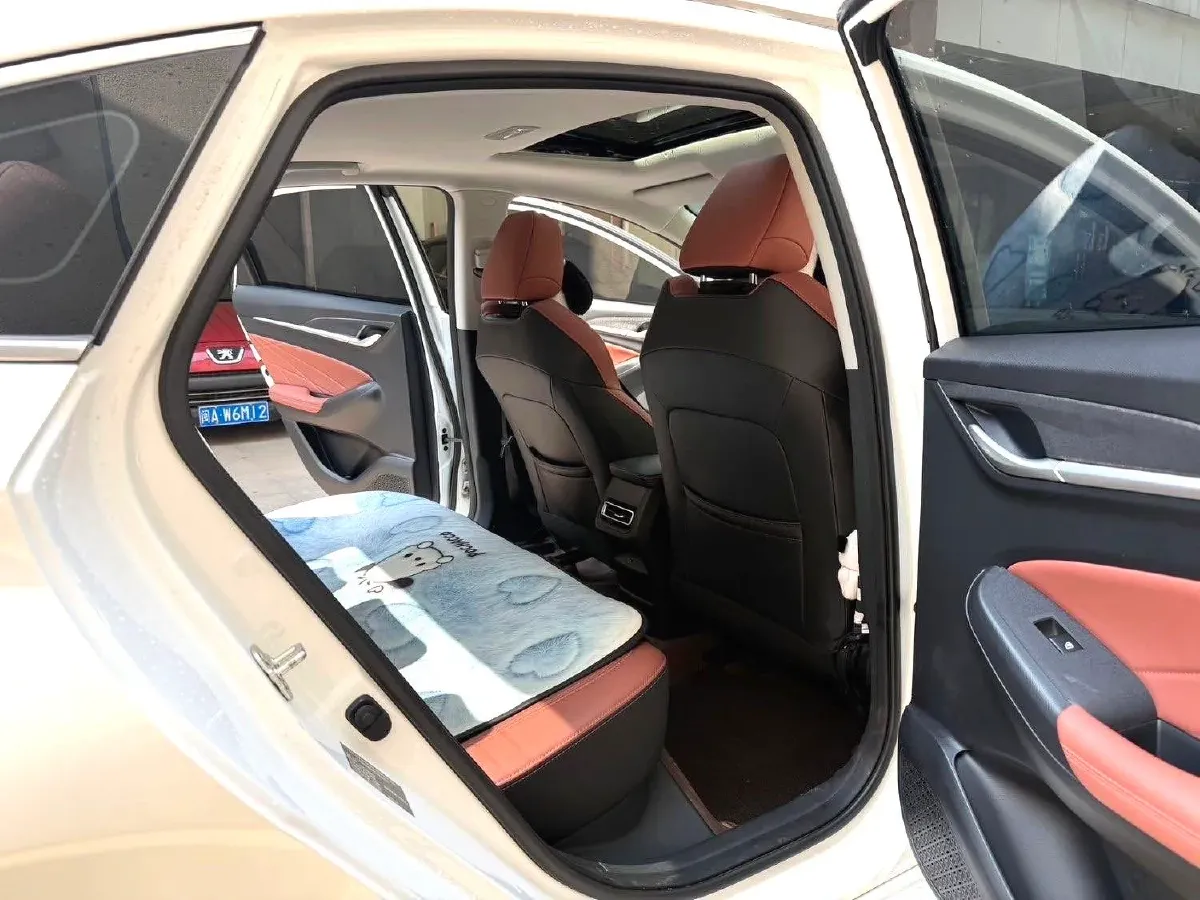 2025 ChangAn Eado 1.4T 160HP L4 7DCT,autocango,china used car exporter,china ev exporter,chinese used car exporter,chinese used ev exporter