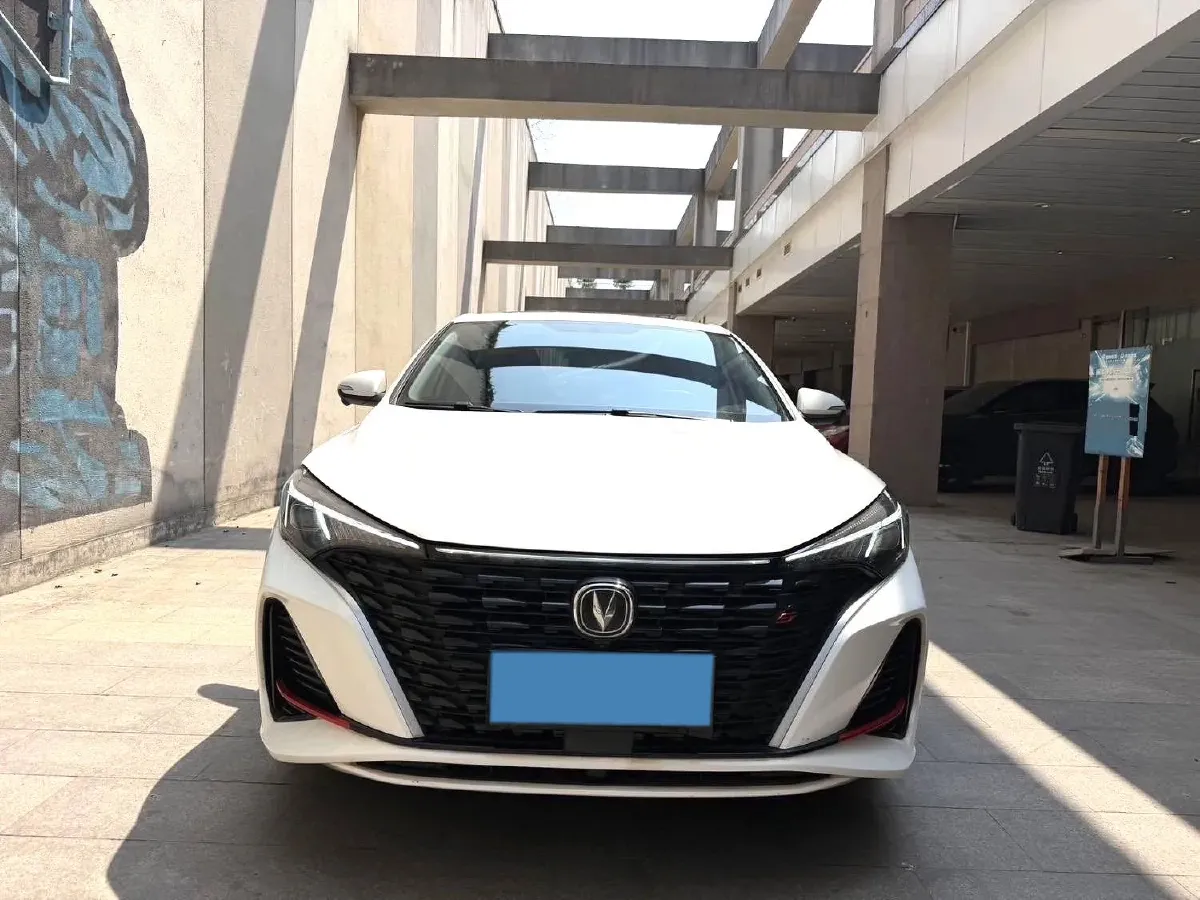 2025 ChangAn Eado 1.4T 160HP L4 7DCT,autocango,china used car exporter,china ev exporter,chinese used car exporter,chinese used ev exporter