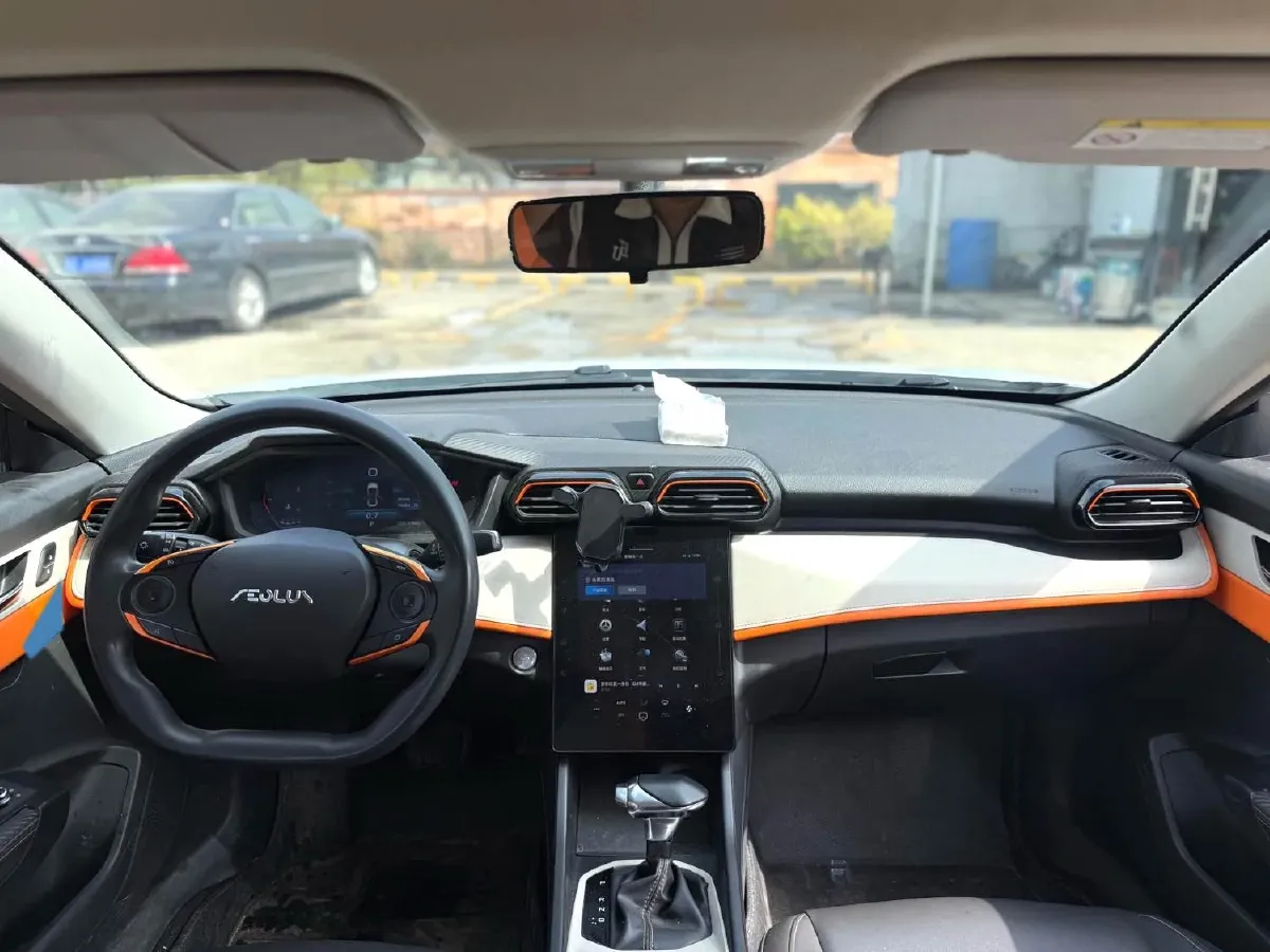 2023 DongFeng Aeolus YiXuan 1.5L 125HP L4 6DCT,autocango,china used car exporter,china ev exporter,chinese used car exporter,chinese used ev exporter