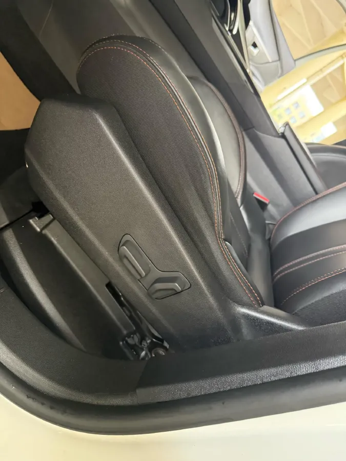 2019 Peugeot 4008 1.6T 170HP L4 6AT,autocango,china used car exporter,china ev exporter,chinese used car exporter,chinese used ev exporter