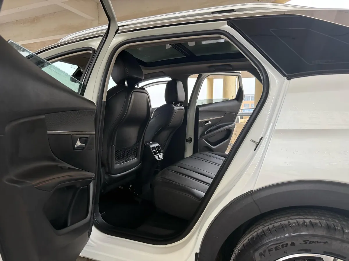 2019 Peugeot 4008 1.6T 170HP L4 6AT,autocango,china used car exporter,china ev exporter,chinese used car exporter,chinese used ev exporter