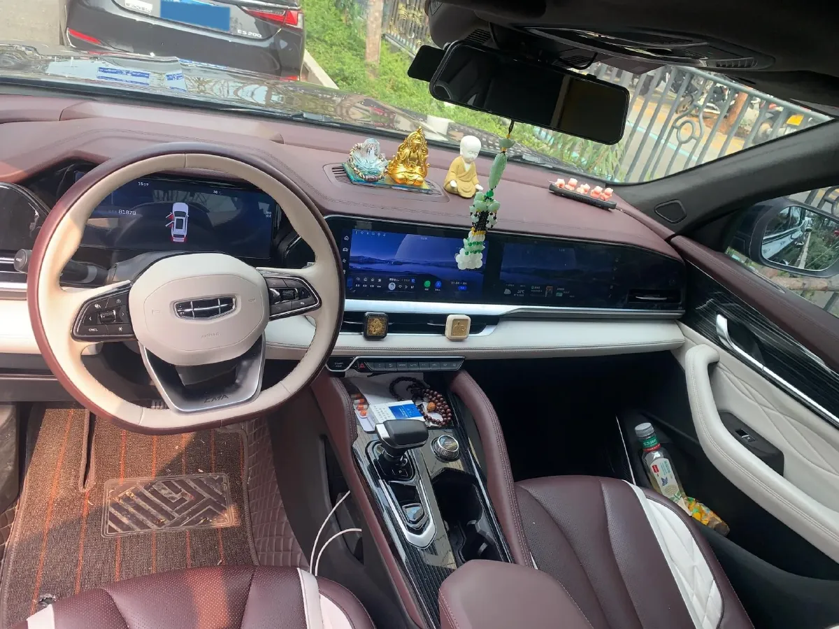 2021 Geely Monjaro 2.0T 218HP L4 7DCT,autocango,china used car exporter,china ev exporter,chinese used car exporter,chinese used ev exporter