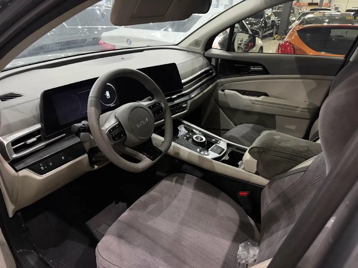 2025 Kia Sportage 1.5T 200HP L4 8AT,autocango,china used car exporter,china ev exporter,chinese used car exporter,chinese used ev exporter