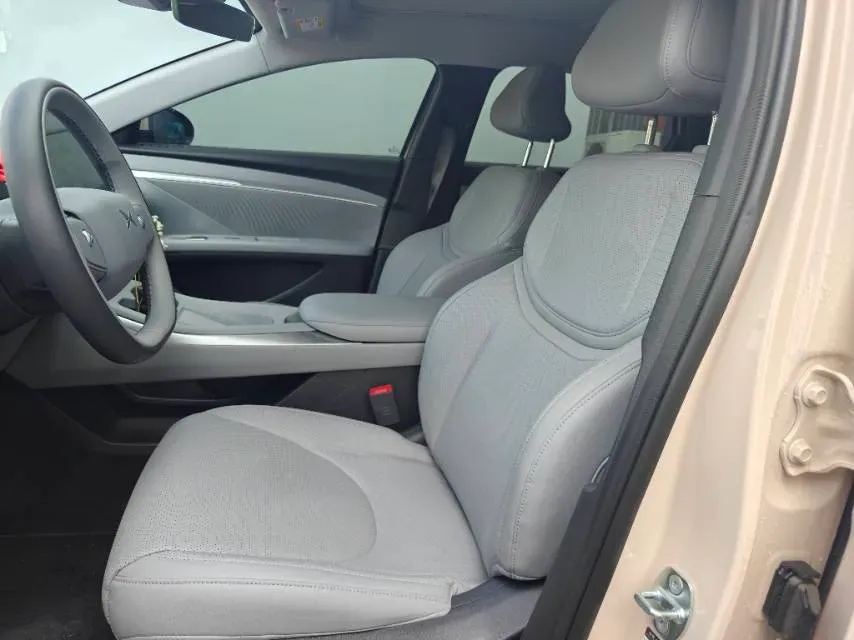 2024 Xpeng MONA M03 BEV 62.2KWH,autocango,china used car exporter,china ev exporter,chinese used car exporter,chinese used ev exporter