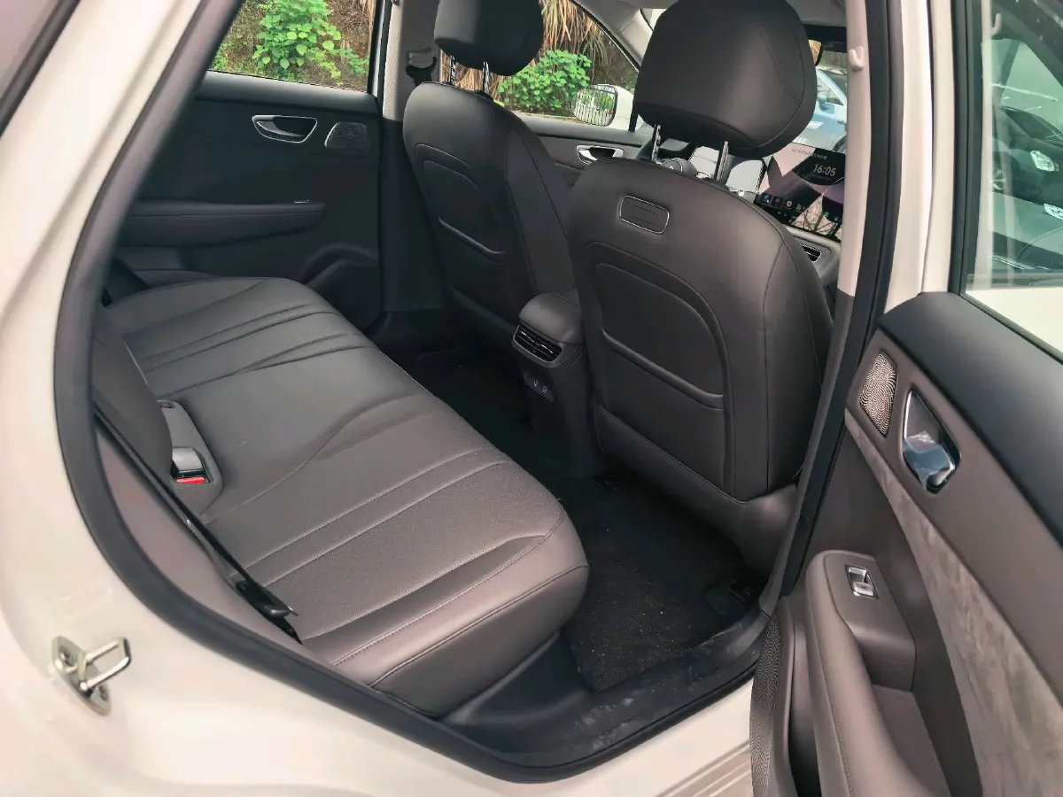 2025 HIMA Shangjie H5 REEV 98HP REEV,autocango,china used car exporter,china ev exporter,chinese used car exporter,chinese used ev exporter