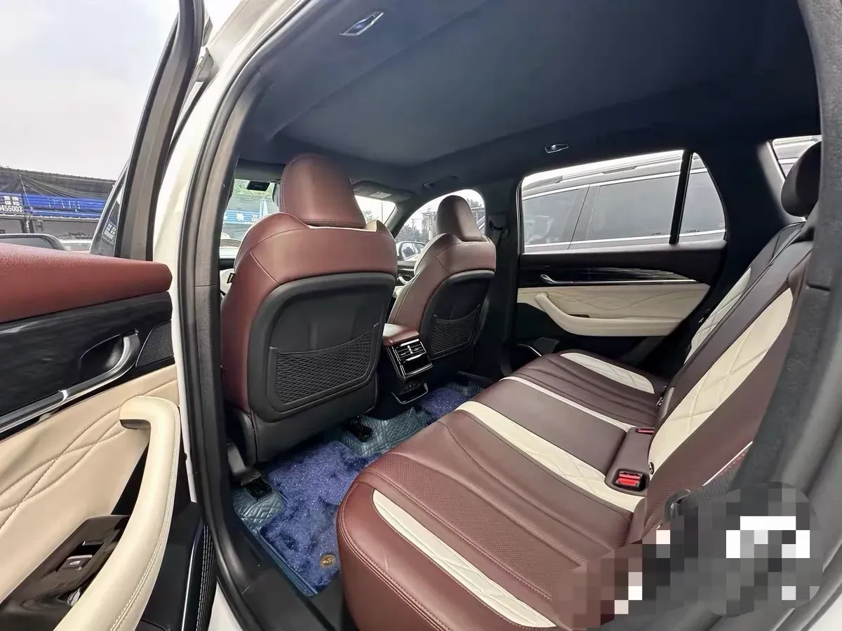 2021 Geely Monjaro 2.0T 238HP L4 8AT,autocango,china used car exporter,china ev exporter,chinese used car exporter,chinese used ev exporter