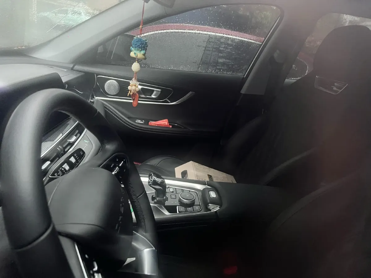 2023 Chery Tiggo 7 Plus 1.6T 197HP L4 7DCT,autocango,china used car exporter,china ev exporter,chinese used car exporter,chinese used ev exporter