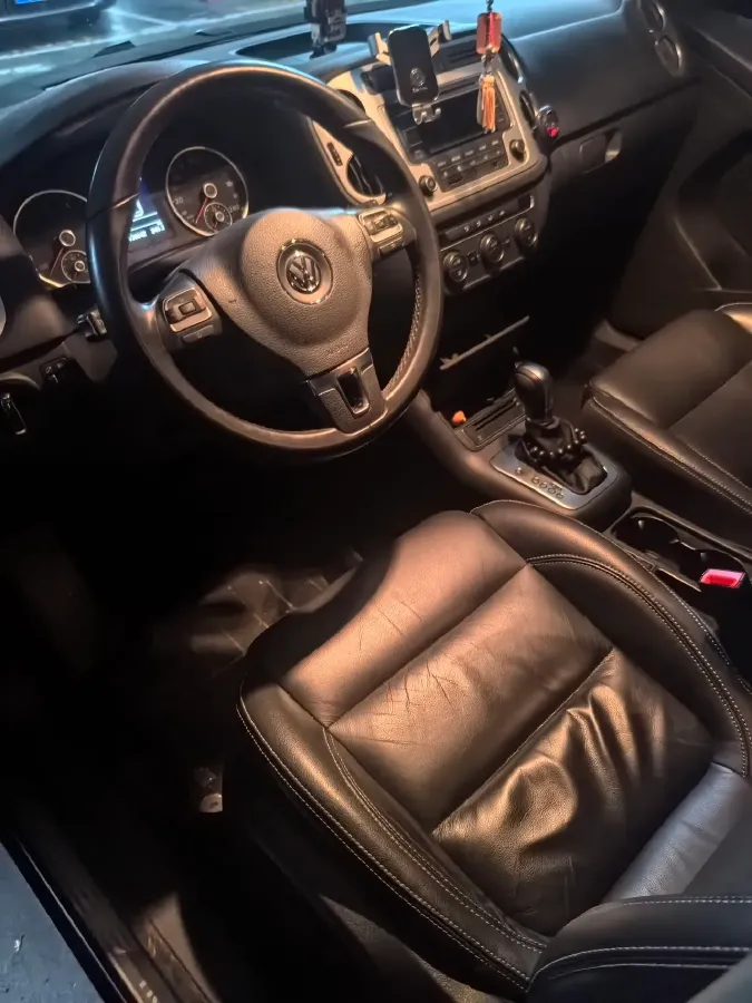 2016 Volkswagen Tiguan 1.8T 160HP L4 6AT,autocango,china used car exporter,china ev exporter,chinese used car exporter,chinese used ev exporter