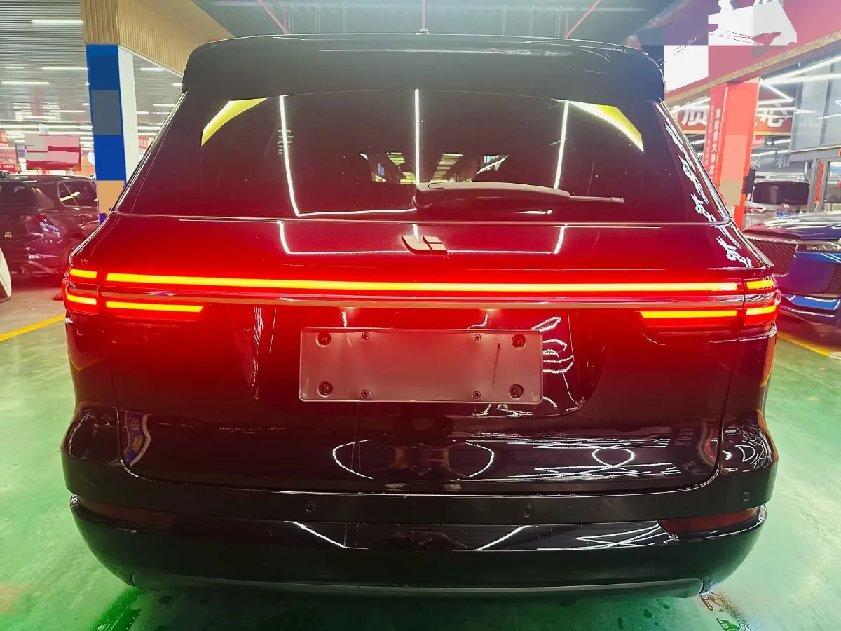 2021 Li ONE Range Extended 131HP REEV 40.5KWH,autocango,china used car exporter,china ev exporter,chinese used car exporter,chinese used ev exporter