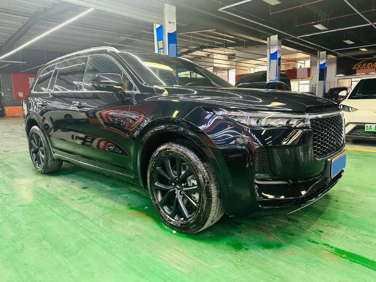 2021 Li ONE Range Extended 131HP REEV 40.5KWH,autocango,china used car exporter,china ev exporter,chinese used car exporter,chinese used ev exporter