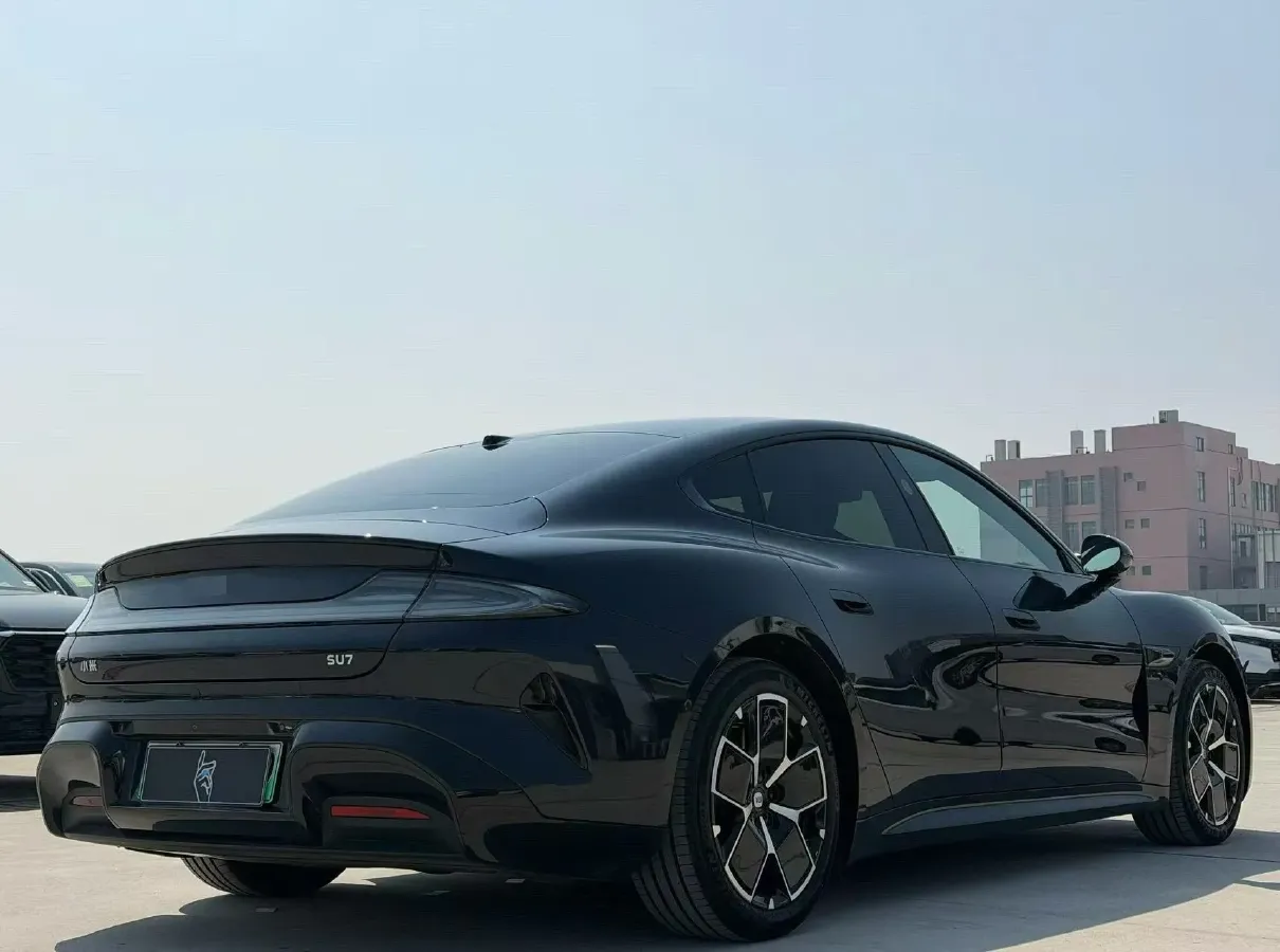 2024 MI SU7 BEV 73.6KWH,autocango,china used car exporter,china ev exporter,chinese used car exporter,chinese used ev exporter