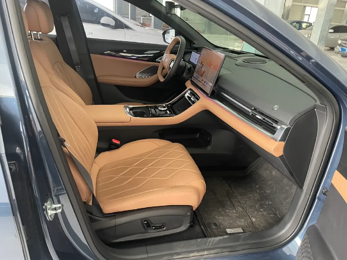 2025 Geely Galaxy A7 1.5L 112HP L4 1DHT PHEV,autocango,china used car exporter,china ev exporter,chinese used car exporter,chinese used ev exporter