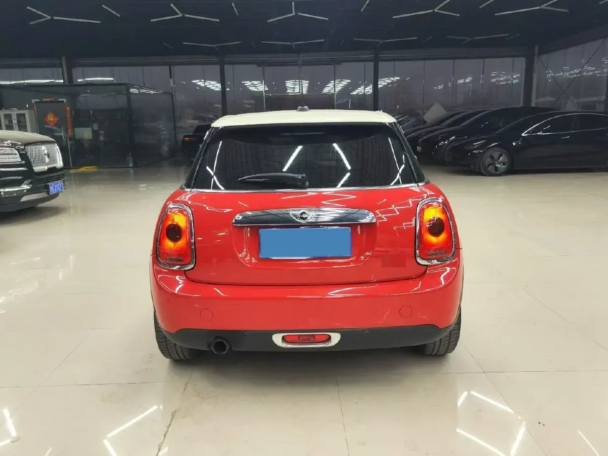 2016 MINI MINI 1.2T 102HP L3 6AT,autocango,china used car exporter,china ev exporter,chinese used car exporter,chinese used ev exporter