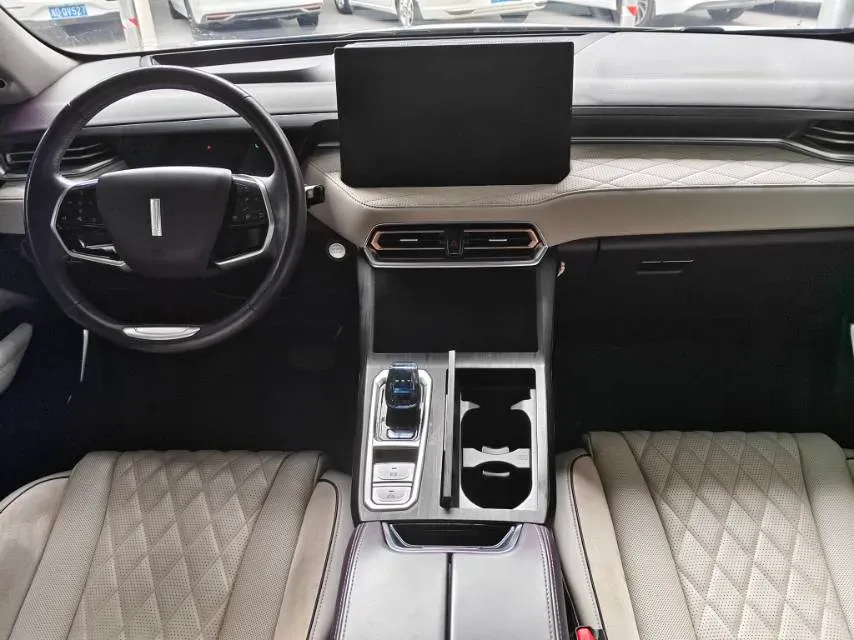 2022 WEY Latte DHT 1.5T 156HP L4 2DHT Hybrid,autocango,china used car exporter,china ev exporter,chinese used car exporter,chinese used ev exporter