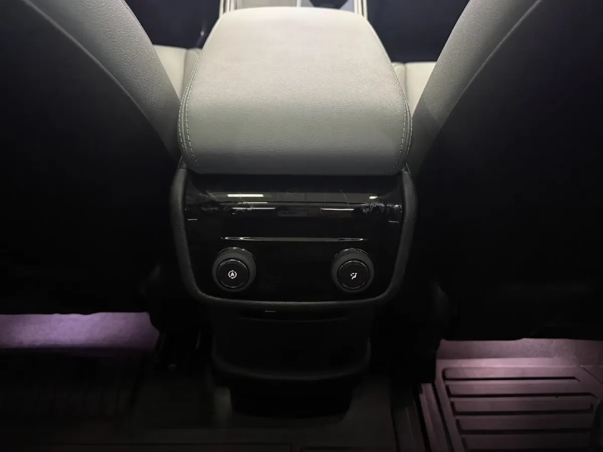 2022 NIO ES8 BEV 75KWH,autocango,china used car exporter,china ev exporter,chinese used car exporter,chinese used ev exporter