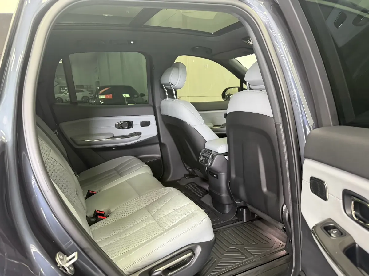 2022 NIO ES8 BEV 75KWH,autocango,china used car exporter,china ev exporter,chinese used car exporter,chinese used ev exporter