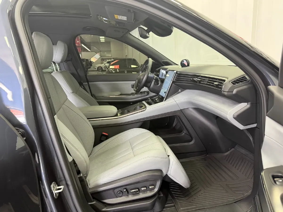 2022 NIO ES8 BEV 75KWH,autocango,china used car exporter,china ev exporter,chinese used car exporter,chinese used ev exporter