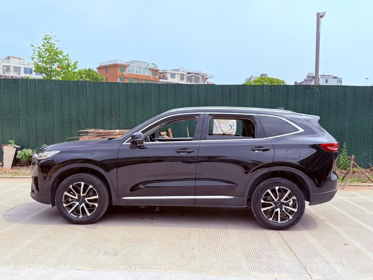 2021 Haval H6 1.5T 169HP L4 7DCT,autocango,china used car exporter,china ev exporter,chinese used car exporter,chinese used ev exporter