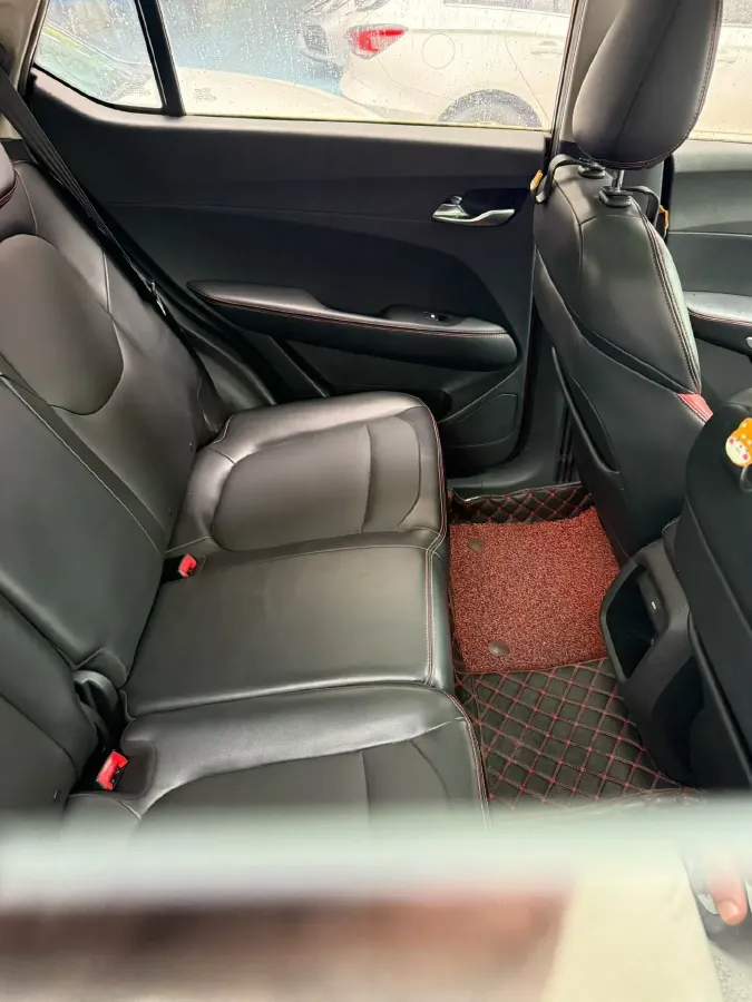 2018 BaoJun 530 1.5T 150HP L4 6DCT,autocango,china used car exporter,china ev exporter,chinese used car exporter,chinese used ev exporter