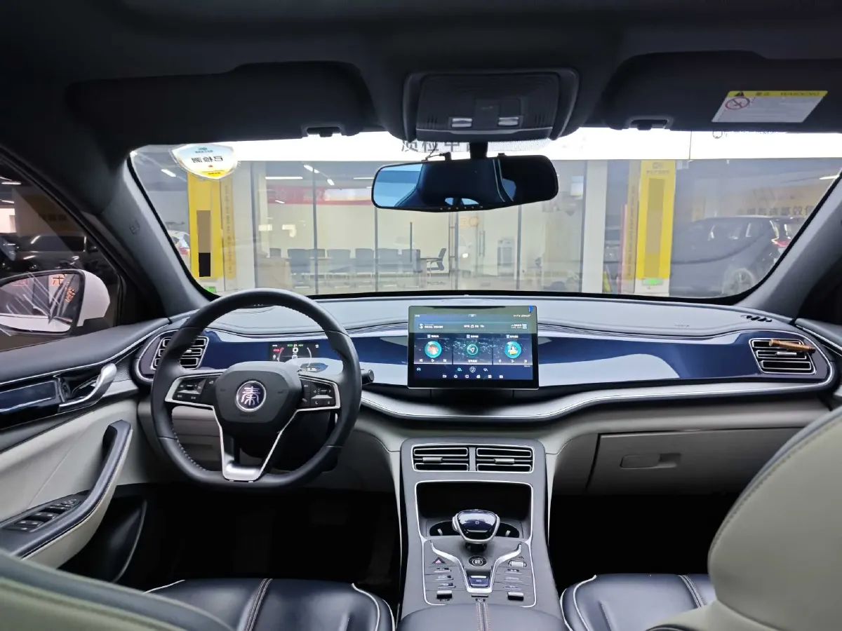 2021 Haval F7 1.5T 169HP L4 7DCT,autocango,china used car exporter,china ev exporter,chinese used car exporter,chinese used ev exporter